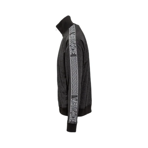 Long-Sleeved Zipped Sweatshirt