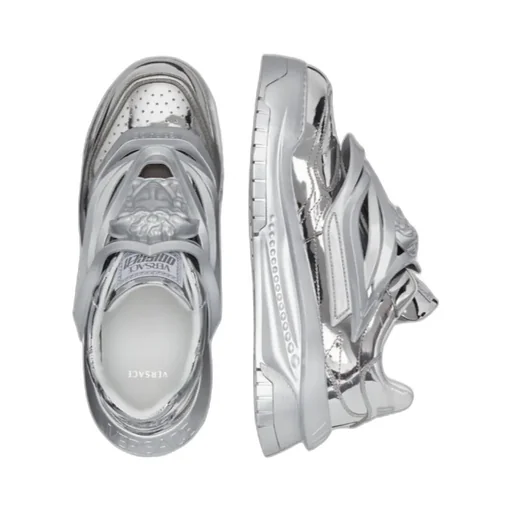 Medusa Metallic Low-Top Sneakers