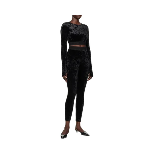 Long-Sleeved Short Top