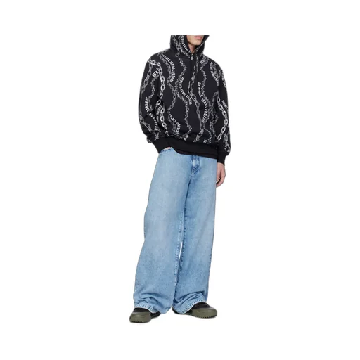 Chain Logo Sweater