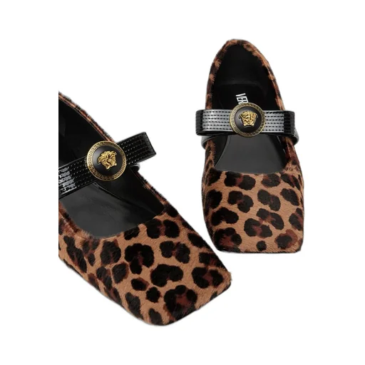Square-Toe Ballerinas