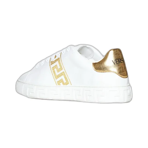 Logo Patch Low-Top Sneakers