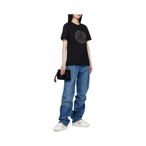Logo Patch Low-Top Sneakers