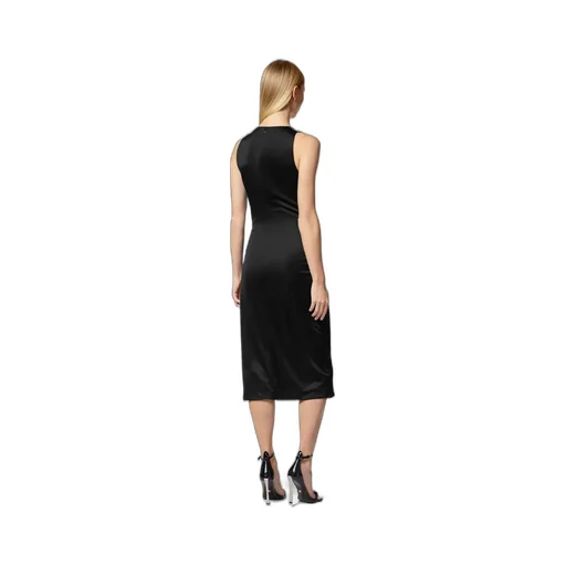 Logo-Plaque Sleeveless Dress