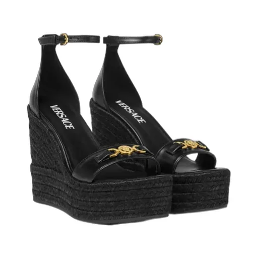 Medusa '95 Round-Toe Sandals