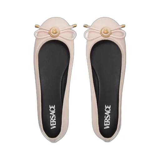Medusa-Head Round-Toe Ballerina Shoes