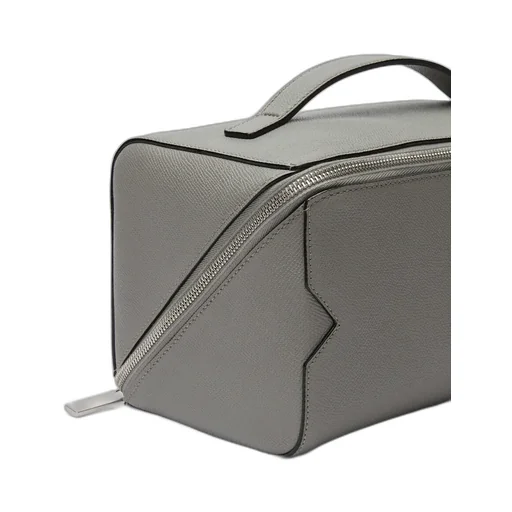 V-Shaped Washing Bag