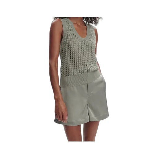 Ferns Tank