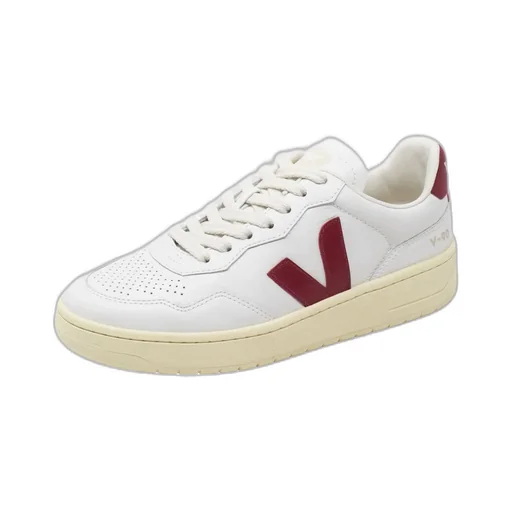 V90 Low-Top Sneakers