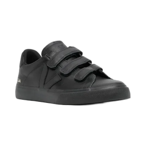 Recife Low-Top Leather Sneakers