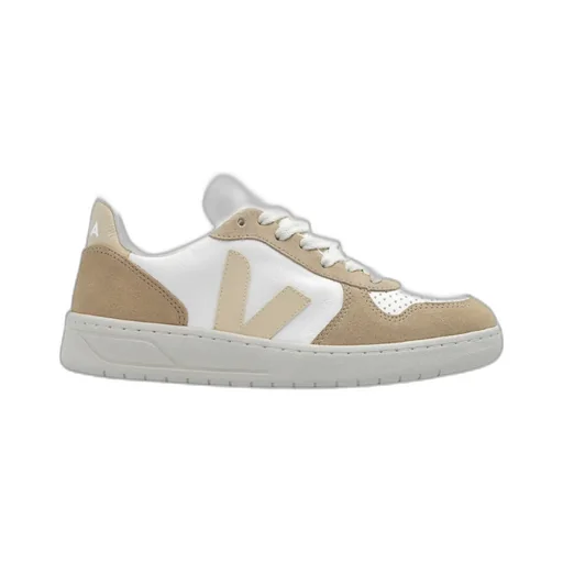 V10 Chromefree Low-Top Sneakers