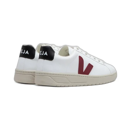 Low-Cut Casual Sneakers