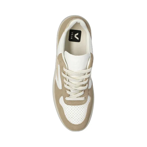 V10 Chromefree Low-Top Sneakers