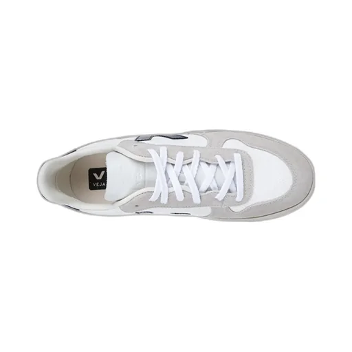 Logo Details Casual Sneakers