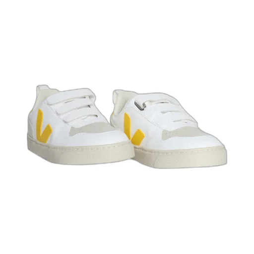 Touch-Strap Low-Top Trainer