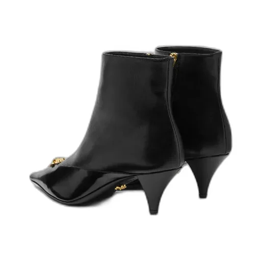 Pointed-Toe Zipped Ankle Boots