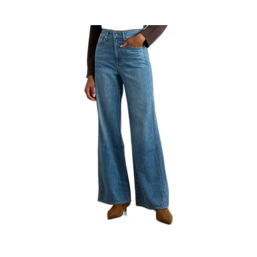 Wide-Leg Jeans