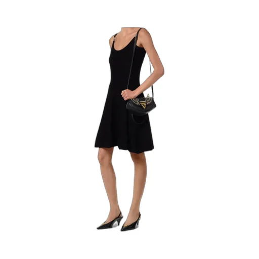 Virtus Small Shoulder Bag