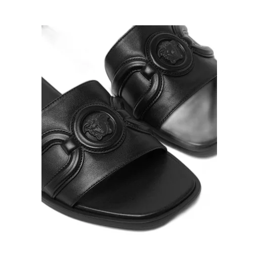 Open-Toe Slides