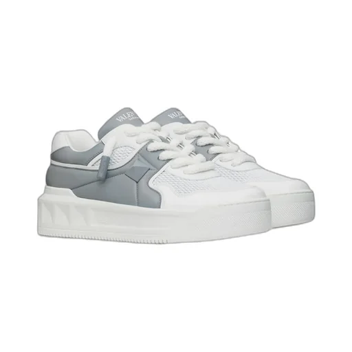 One Stud Xl Low-Top Sneaker In Perforated Nappa