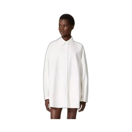 Buttoned Long-Sleeved Shirt