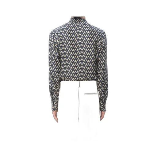 Curved Hem Button-Up Shirt