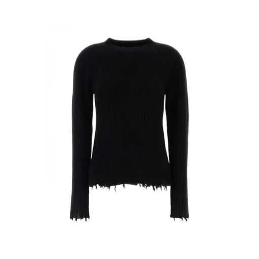 Long-Sleeved Pullover