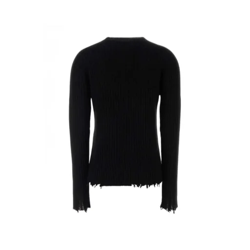 Long-Sleeved Pullover