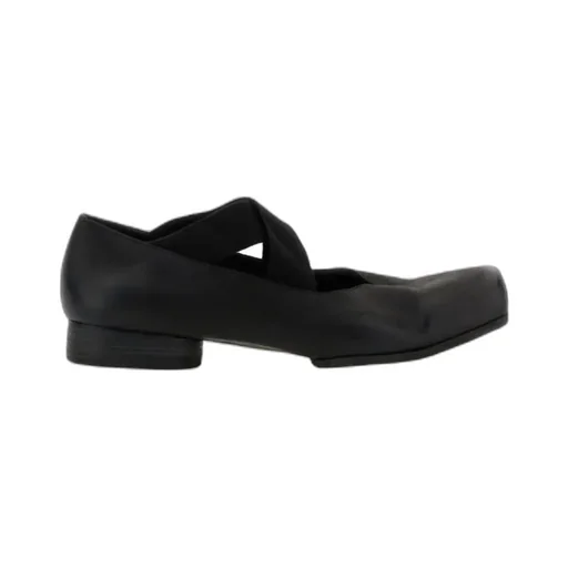 Square-Toed Ballet Shoes