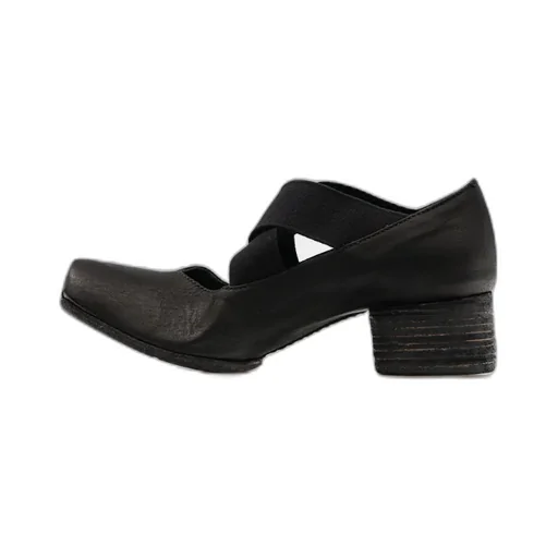 Square-Toe Leather Ballerina Shoes