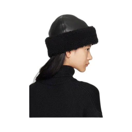 Curled Hat