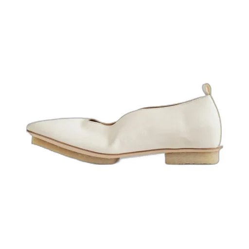 Asymmetric-Toe Leather Ballerina Shoes