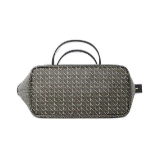 Ever-Ready Zipped Tote Bag