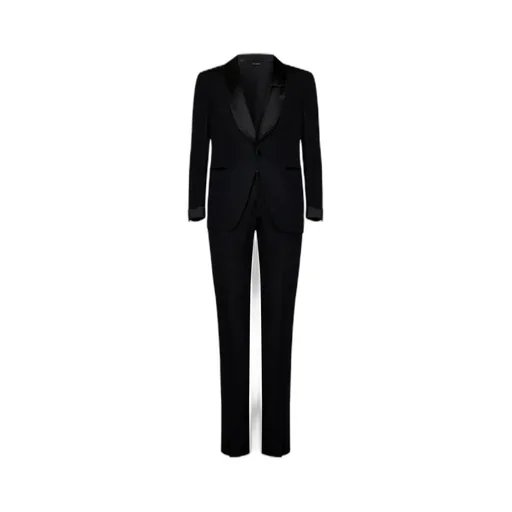 Single-Breasted Suit