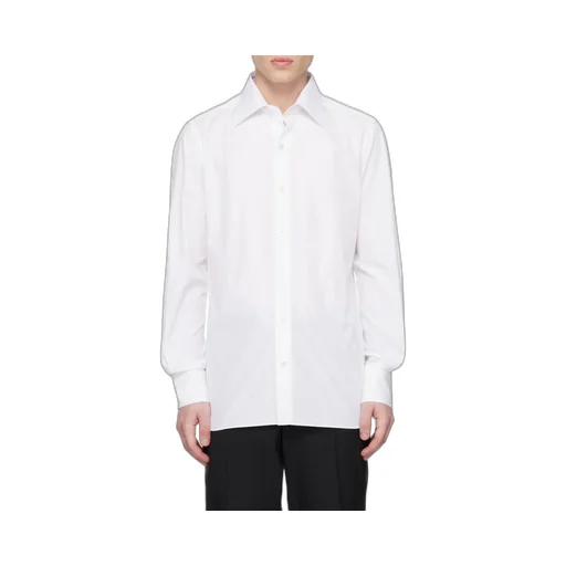 Buttoned Long-Sleeved Shirt