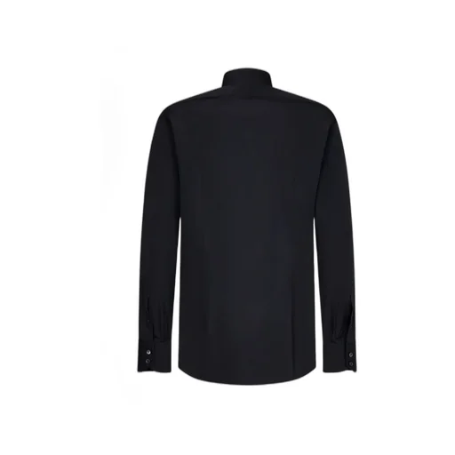 Long-Sleeved Buttoned Shirt