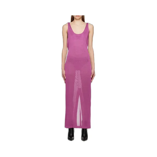 Sleeveless Round-Necked Dress