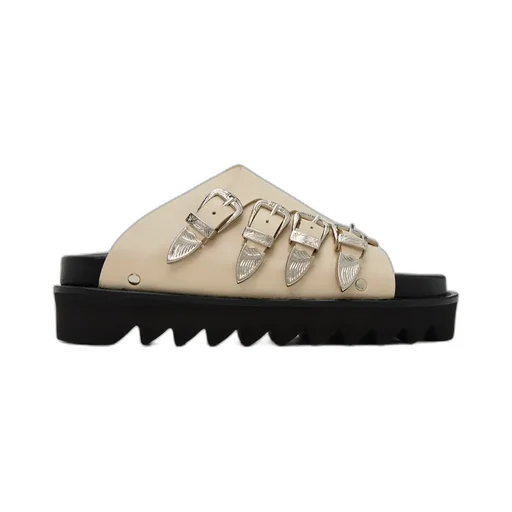 Buckle Detail Slides