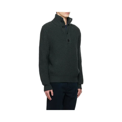 Long-Sleeved Sweater