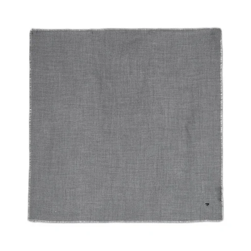 Frayed Hem Scarf