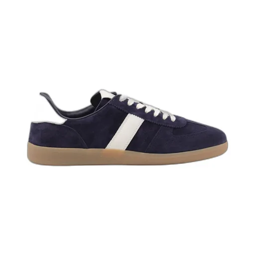 Archer Sneakers