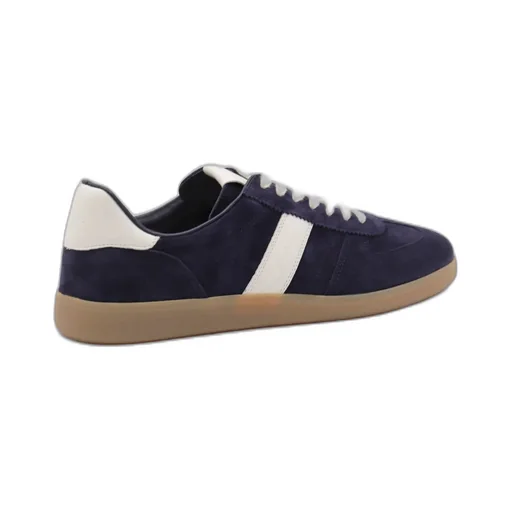 Archer Sneakers
