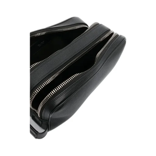 Grained Leather Wash Bag