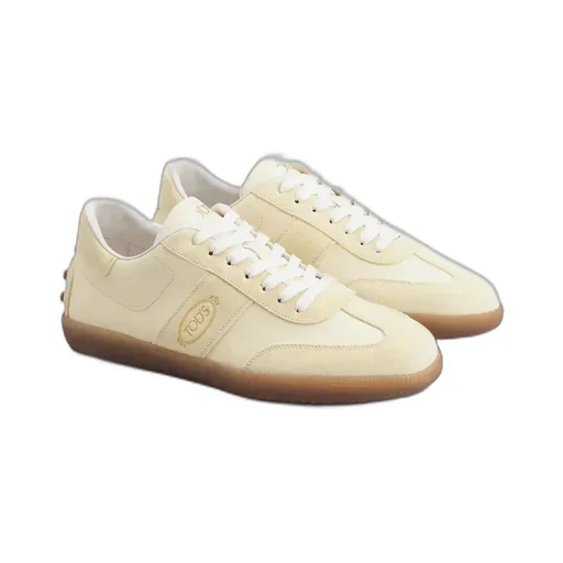 Round Toe Lace-Up Sneakers