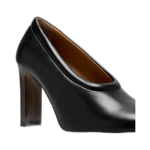 Leather Pumps