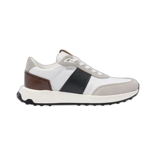 All Lace-Up Sneakers