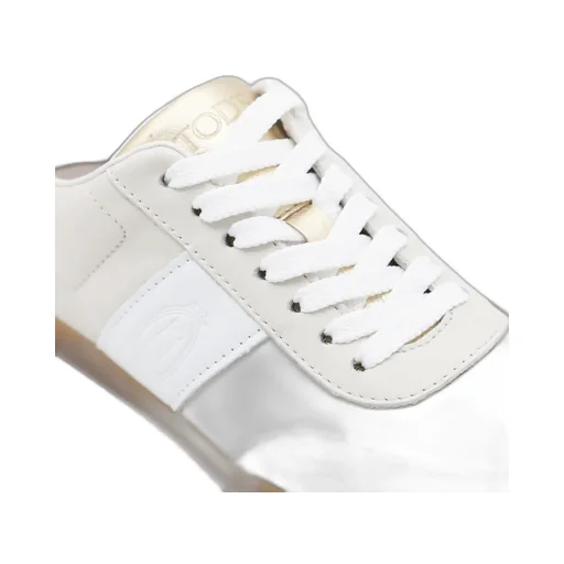 Tabs Low-Top Sneakers