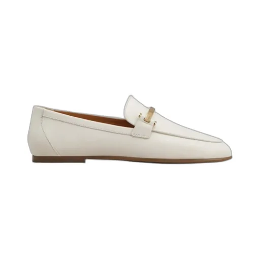 Clamp Detailed Loafers