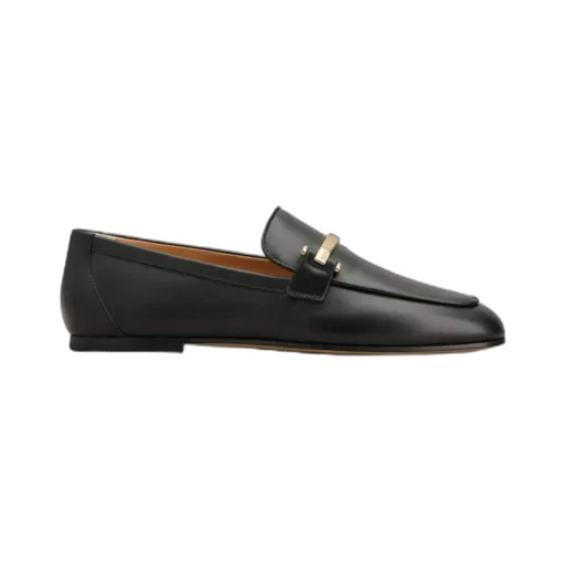 Clamp Detailed Loafers