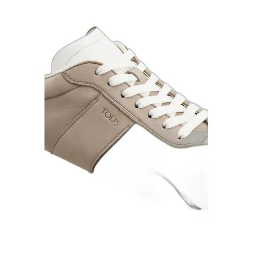 T Vintage Lace-Up Sneakers